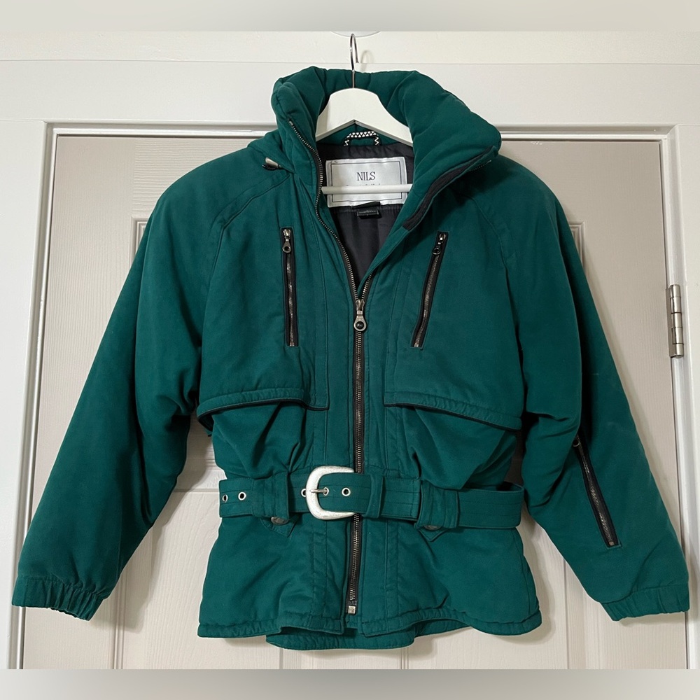 Nils Puffer Jacket with hood and belt